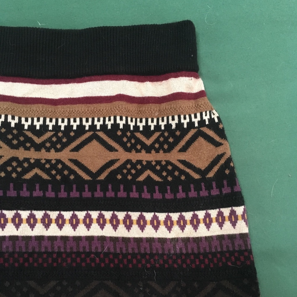 Knit skirt / Sweater skirt